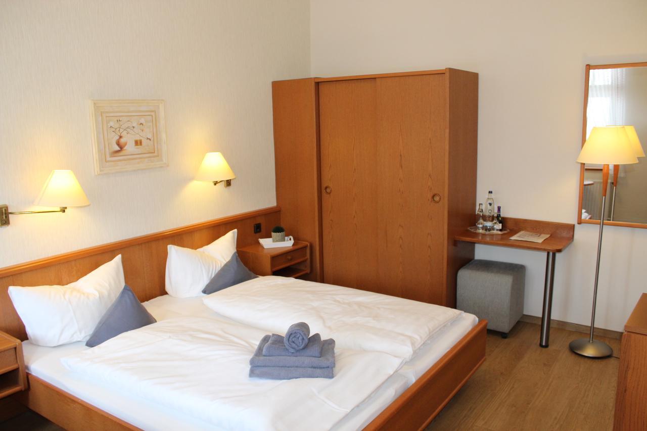Ferien- Und Wellnesshotel Waldfrieden Hitzacker Exterior foto